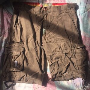 LRG Roots People brown cargo shorts size 34